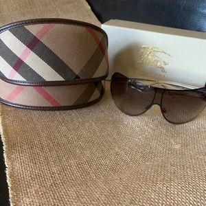 Burberry sunglasses